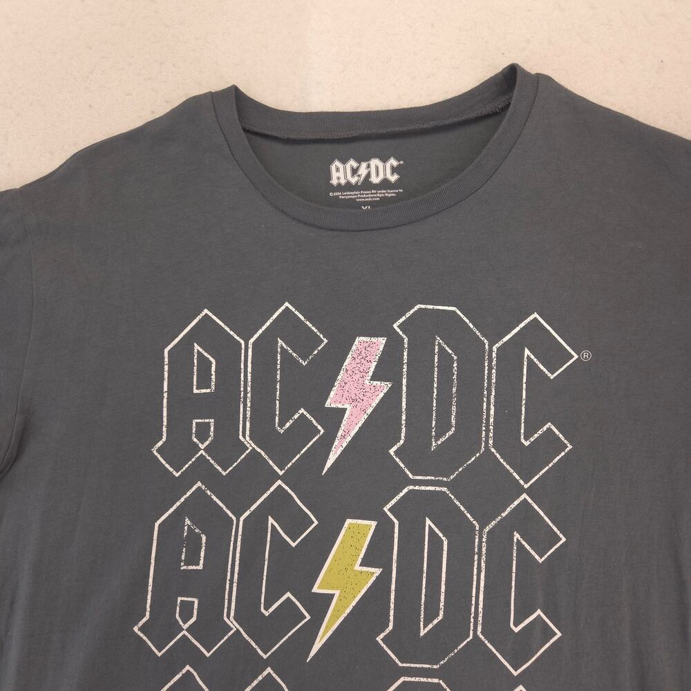 ACDC Band Graphic Short Sleeve Crew Neck T Shirt Womens Size Extra Large XL Gray